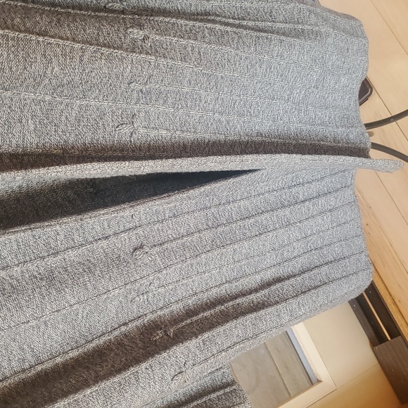 Pursuits, Ltd. Open Front Long Decorative Seamed‎ Accents Sz. M Cardigan - Picture 4 of 12